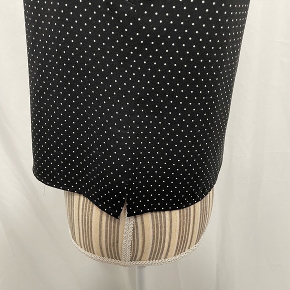 black sleeveless white polka dots blouse small - Picture 4 of 6